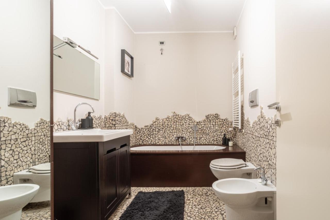 Suite Alzaia By Icasamia It Milán Exteriér fotografie